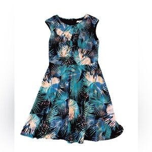 Wisp Sleeveless Fit & Flare Dress – Tropical Print